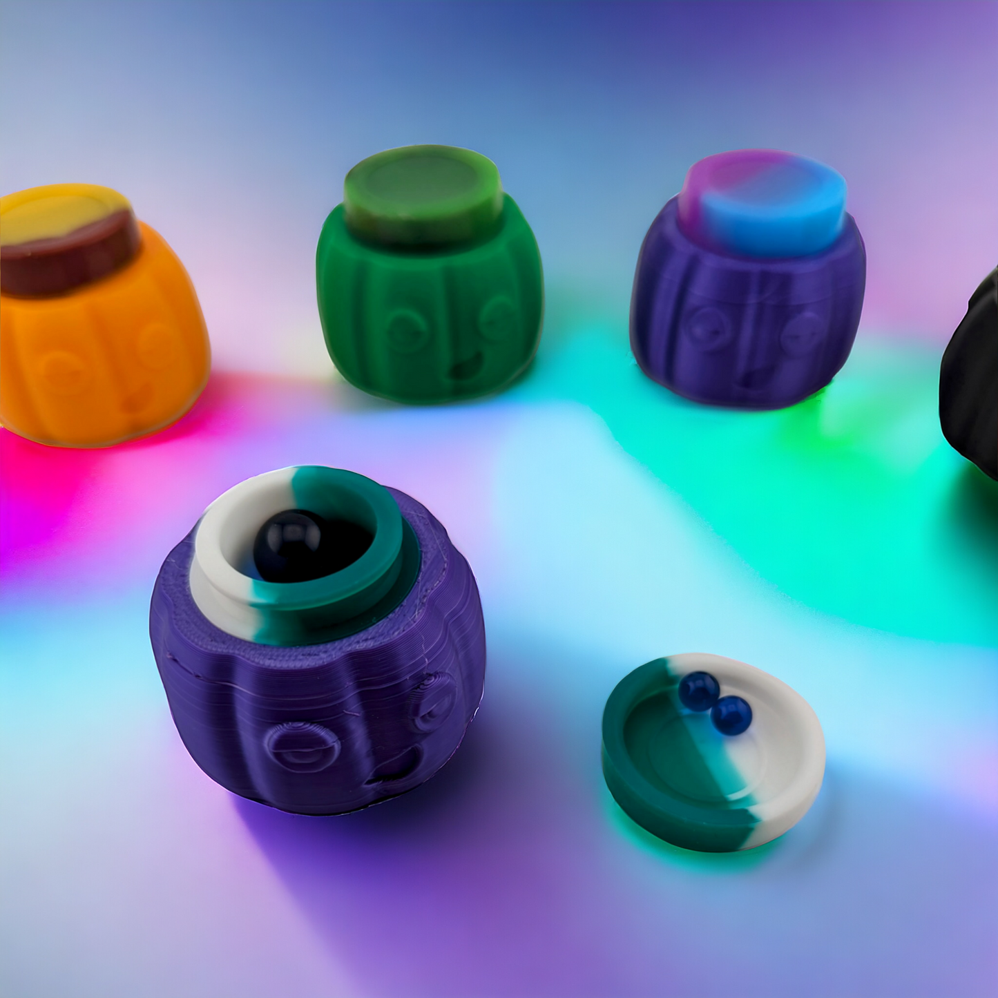 5ml Silicone Dish/Container - Pumpkin Buddy Edition